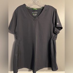 Healing Hands Maternity Scrub Top. Medium. Excellent Condition!